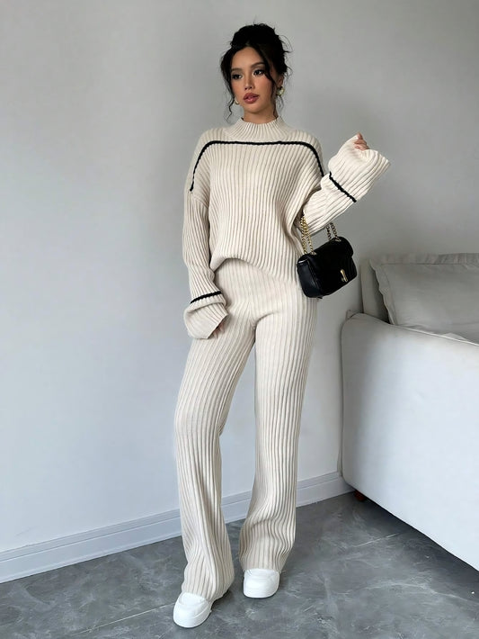 Women Contrast Striped Print Turtleneck Sweater And Solid Color Pants Set